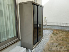 の物置・屋外倉庫 ナイソーシスター　1320×580×1903（KMW-136E-P） KMW-136E-P 施工例