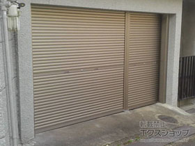 のガレージシャッター ガレージシャッタークワトロ 手動式 内部付タイプ *連窓仕様 施工例