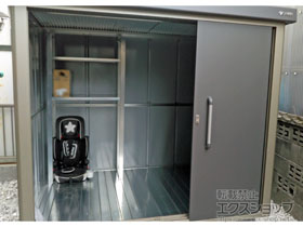 の物置・屋外倉庫 エスケーエイト SK8-100 一般型 2200×1600×1940 SK8-100-GK 施工例