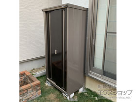 の物置・屋外倉庫 ナイソーシスター　900×580×1903 KMW-096E 施工例