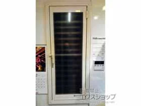 LIXIL リクシル(トステム)の内窓（二重窓・二重サッシ） インプラス ダストバリア仕様 開き窓 外観左吊元 施工例