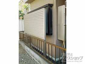 のフェンス・柵 ミエーネフェンス 目隠しルーバータイプ 2段支柱 自立建て用（パネル1段） 施工例