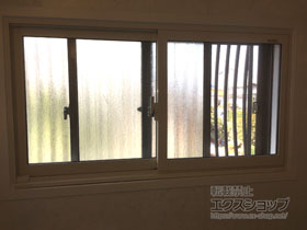 の二重窓（内窓） インプラス ダストバリア仕様 引違い窓 浴室仕様 ユニットバス納まり 2枚建 施工例