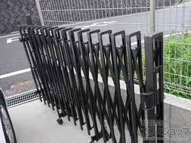 のカーゲート トリップゲート RB型 ノンレール 両開き親子 57WO(13S+44M) 施工例