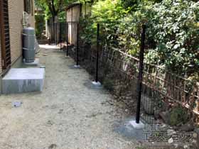 のフェンス・柵 イーネットフェンス1F型 自由柱施工 施工例