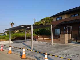 のカーポート エフルージュ トリプル 積雪〜20cm対応 施工例