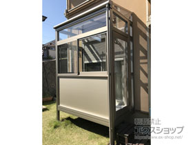 テラス囲い サニージュ F型 床納まり ランマ付 積雪〜20cm対応 施工例