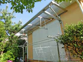 のテラス屋根 ヴェクターテラス F型 ルーフタイプ 単体積雪〜20cm対応 施工例