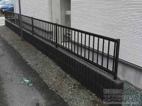 のフェンス・柵 ミエッタフェンス 防犯たて格子タイプ 自由柱施工 施工例