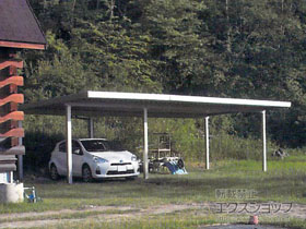 のカーポート テリオスポートIII 900 3台用 横連棟 角柱6本仕様  積雪〜30cm対応 施工例