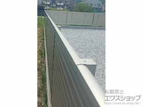 のフェンス・柵 ミエーネフェンス 目隠しルーバータイプ 自由柱施工 施工例