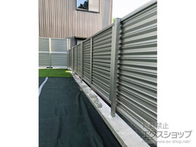 のフェンス・柵 ミエーネフェンス 目隠しルーバータイプ 自由柱タイプ 施工例