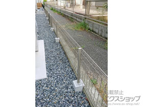 のフェンス・柵 ハイグリッドフェンスUF8型 フリーポールタイプ 施工例