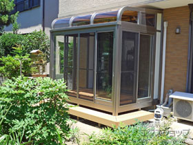 のテラス囲い・サンルーム ルームトラス フロア納まり アールタイプ 積雪〜20cm対応 施工例