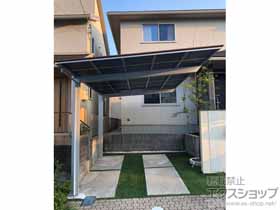 のカーポート フーゴF (フラットスタイル) 木調色 積雪〜20cm対応 施工例