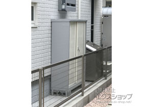 の物置・屋外倉庫 シンプリー 一般型 1320×415×1603 MJX-134D-P-FW 施工例