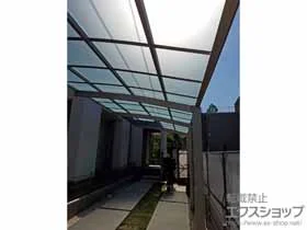 YKKAPのカーポート レイナポートグラン 縦連棟 積雪～20cm対応 施工例