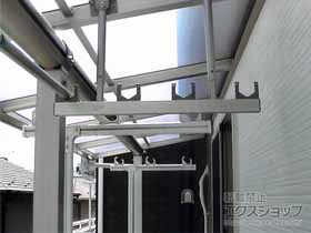 のバルコニー・ベランダ屋根 ヴェクターテラス F型 屋根タイプ 連棟 積雪〜20cm対応 施工例