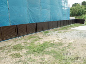 のフェンス・柵 ミエーネフェンス 目隠しルーバータイプ 自由柱施工 施工例