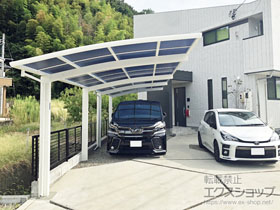 のカーポート レイナポートグラン 縦連棟　積雪〜20cm対応 施工例