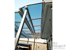 のテラス屋根 ヴェクターテラス R型 テラスタイプ 連棟 積雪〜20cm対応 施工例