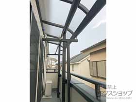 のバルコニー・ベランダ屋根 プレシオステラス R型 屋根タイプ 連棟 積雪〜20cm対応 施工例