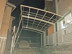 YKKAPのカーポート レイナポートグラン　積雪～20cm対応 施工例