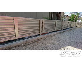 のフェンス・柵 ミエーネフェンス 目隠しルーバータイプ 自由柱施工 施工例