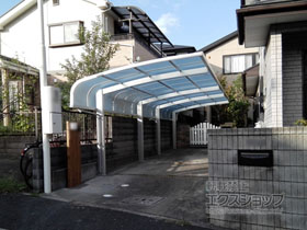 のカーポート レイナキャップポートグラン 縦連棟　積雪〜20cm対応 施工例