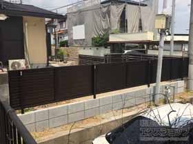 のフェンス・柵 ミエーネフェンス 目隠しルーバータイプ 自由柱施工 施工例