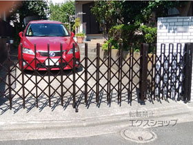 のカーゲート トリップゲート RC型 ノンレール 片開き親子 42DO（12S+30T） 施工例