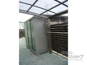 のサイクルポート・駐輪場 ネスカRミニ (ラウンドスタイル) 積雪〜20cm対応＋ネスカRミニ 物干しセット 標準2本入 施工例