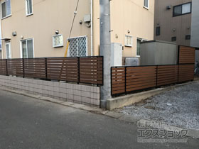 のフェンス・柵 モクアルフェンス 横板タイプ 自由柱施工 施工例