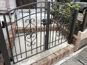 の門扉 コラゾン1型 両開き 柱使用 施工例