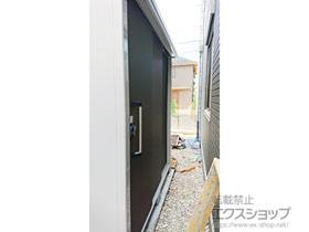 の物置・屋外倉庫 エルモ 一般型 2220×1170×2361　(LMD-2211H) LMD-2211H-DW 施工例