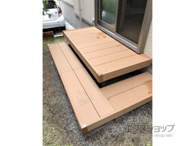 のウッドデッキ リウッドデッキ 200＋リウッドデッキ 200 段床セット1段 正面・片側面タイプ 施工例