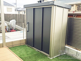 の物置・屋外倉庫 エスケーエイト SK8-50 一般型 1800×800×1940 SK8-50-GK 施工例