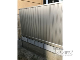 のフェンス・柵 シンプレオフェンス6型 縦目隠し 自由柱施工 施工例