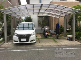 YKKAPのカーポート レイナツインポートグラン50 積雪50cm対応 施工例