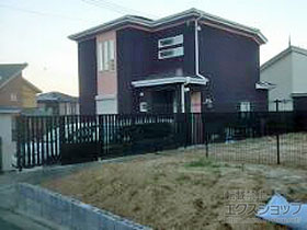 のフェンス・柵 シンプレオフェンスST1型 縦スリット 自由柱施工 施工例