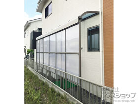 のテラス屋根 スピーネ R型 テラスタイプ 連棟 積雪〜20cm対応 施工例