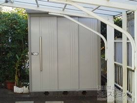 の物置・屋外倉庫 Mr.ストックマンダンディ 一般型 1832×1406×2110（ND-1814） ND-1814-W 施工例