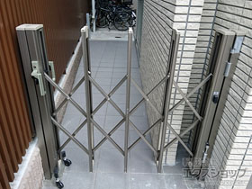 のカーゲート アルシャインII L型 Aタイプ ノンレール 片開き 150S 施工例