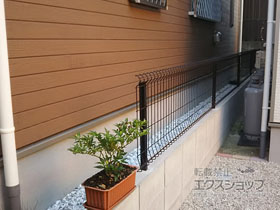 のフェンス・柵 イーネットフェンス2F型 自由柱施工 施工例