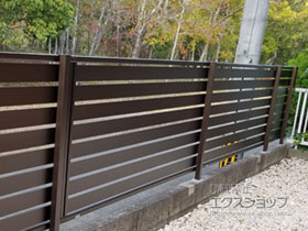 の門扉 シンプレオ門扉1型 横格子 片開き 門柱使用 施工例