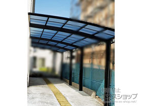 のカーポート レイナポートグラン 縦連棟　積雪〜20cm対応 施工例