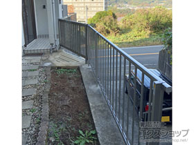 のフェンス・柵 ミエッタフェンス 防犯たて格子タイプ 自由柱施工 施工例