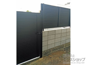 のフェンス・柵 ミエーネフェンス 目隠しルーバータイプ 自由柱施工 施工例