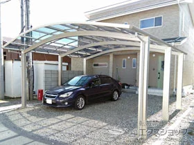 YKKAPのカーポート レイナツインポートグラン50 積雪50cm対応 施工例