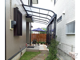 のテラス屋根 スピーネ R型 テラスタイプ 単体 積雪〜20cm対応 施工例